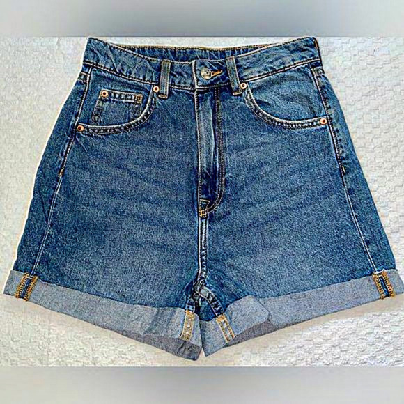 Women’s H&M high waisted roll up hem‎ medium blue wash jean short size 0 - Picture 1 of 8